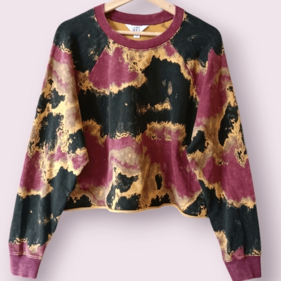 JoyLab Tops - JoyLab Tie Dyed Crop Crewneck Sweatshirt